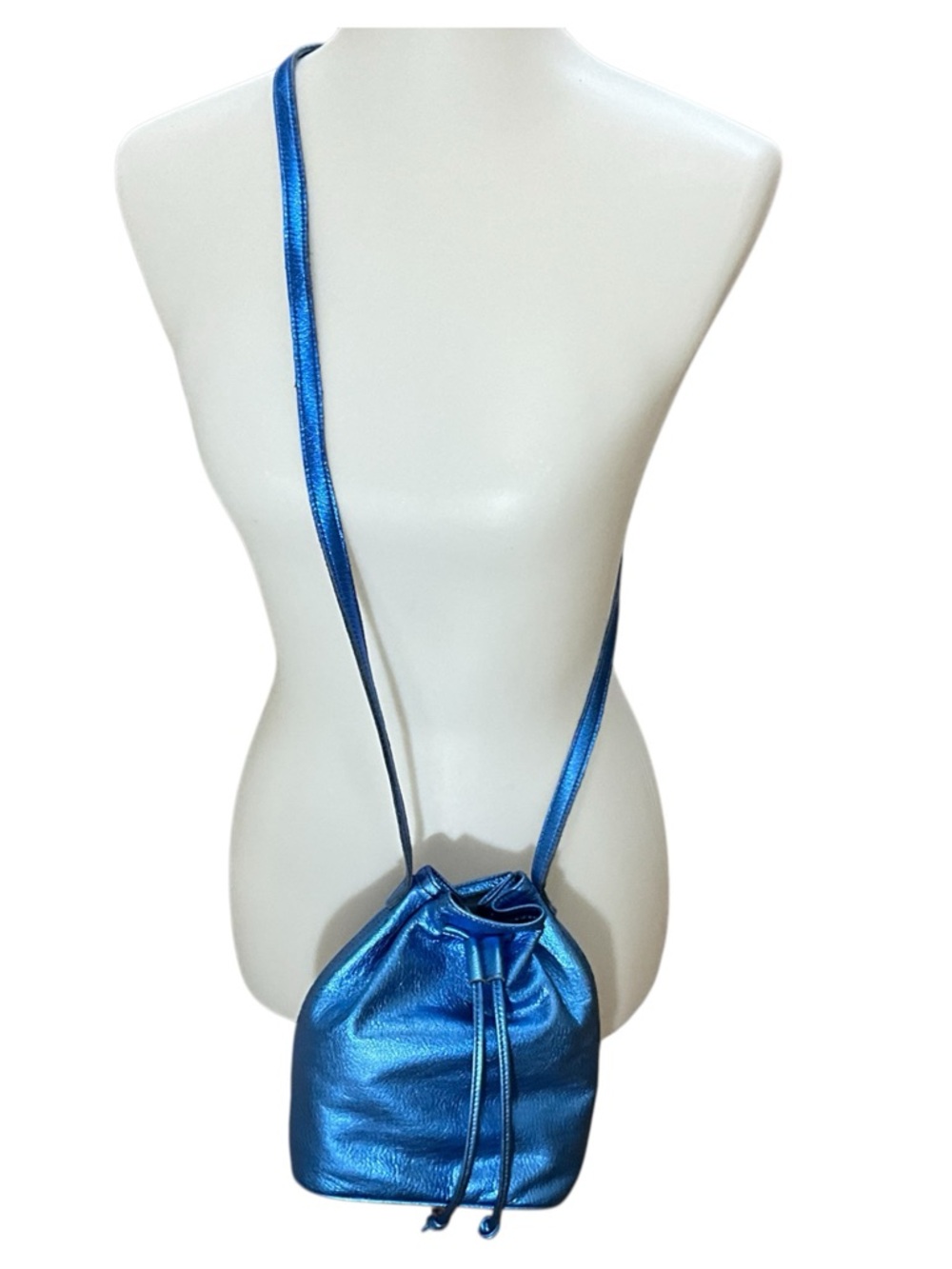 SAS Gracie Metallic Blue Leather Drawstring Crossbody Bag NWOTs Made in USA